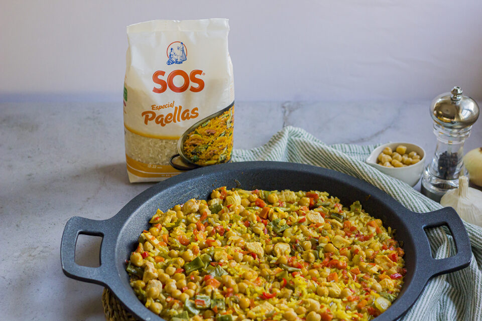 Receta de paella con garbanzos: ¡Un plato delicioso y nutritivo!