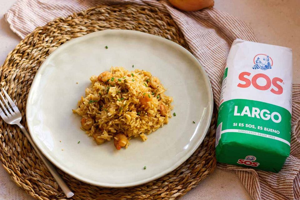 Arroz frito con gambas: receta con sabor asiático en tu mesa