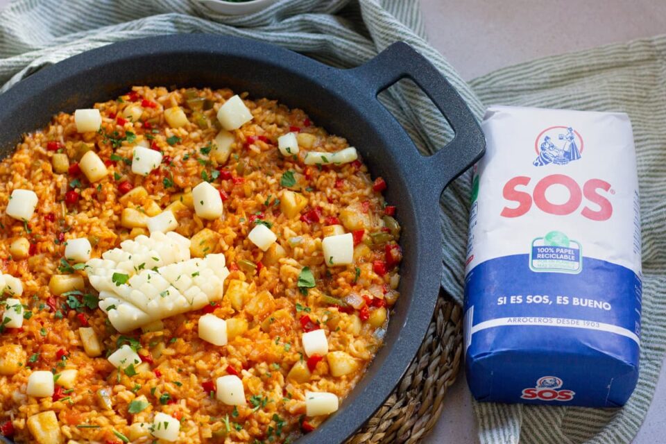 Arroz con pota al estilo marinero