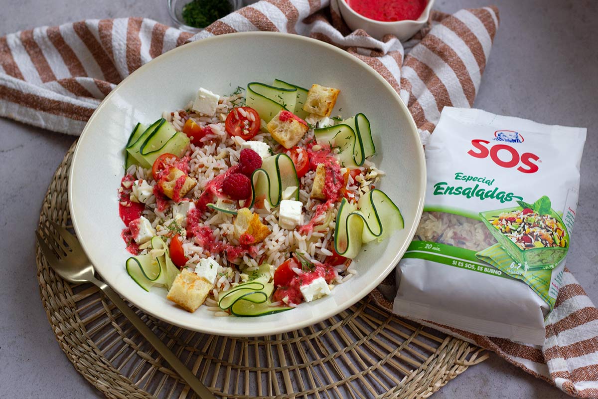 Presentación de Ensalada de pepino y tomate