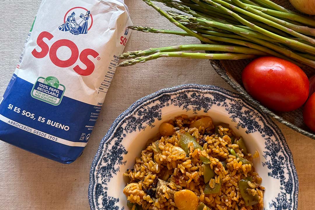 paella de pollo
